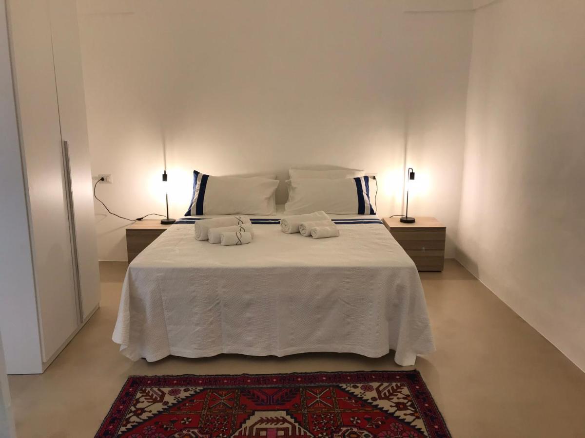 La Casa Di Bacco B&B อเลซิโอ ภายนอก รูปภาพ