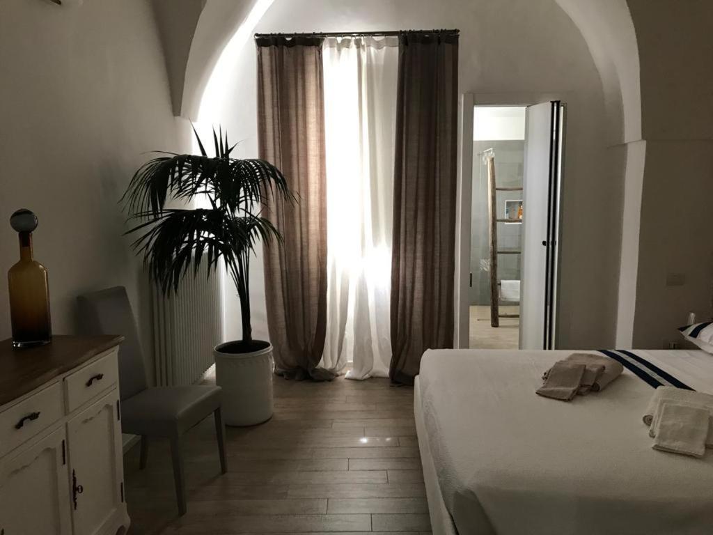 La Casa Di Bacco B&B อเลซิโอ ภายนอก รูปภาพ